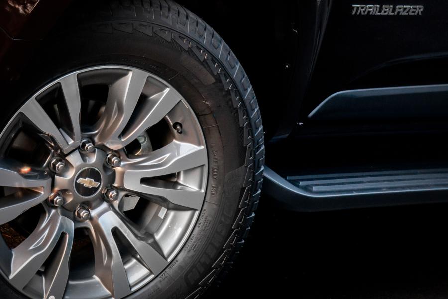 Колеса Chevrolet TrailBlazer Premier 2019 года  (LA) (фото 3 из 9)